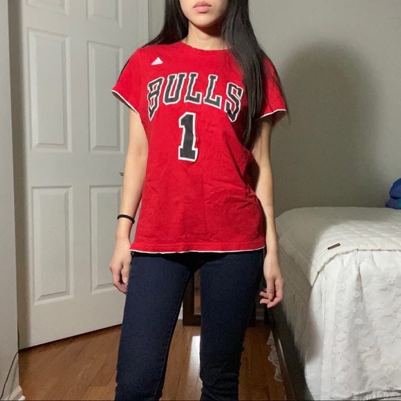 BULLS T SHIRT - Picture 2 of 4